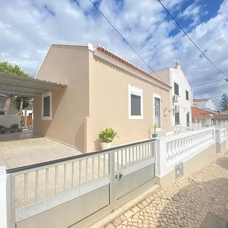 Сasa de vacaciones Casa Da Nespereira Portimão